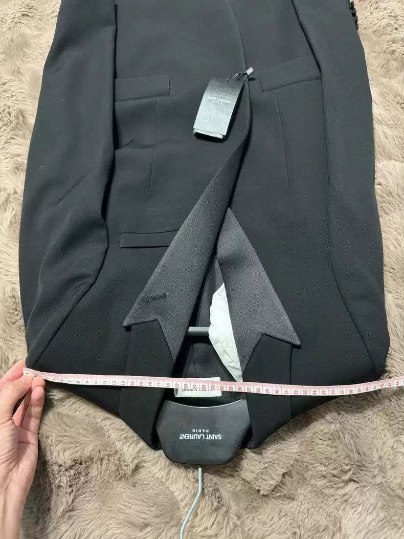Saint Laurent Paris Saint Laurent brand new ladies' smoking clothes Size US L / EU 52-54 / 3 - 7 Thumbnail