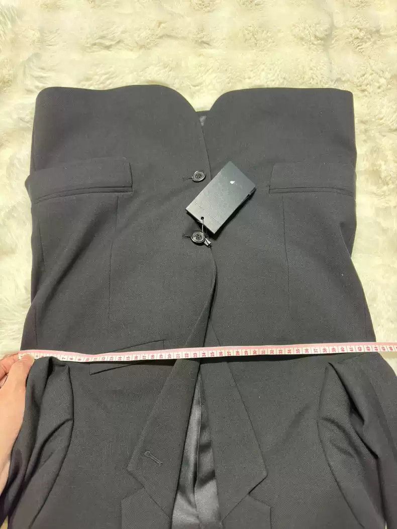 Saint Laurent Paris Saint Laurent brand new ladies' suit Size US M / EU 48-50 / 2 - 8 Thumbnail