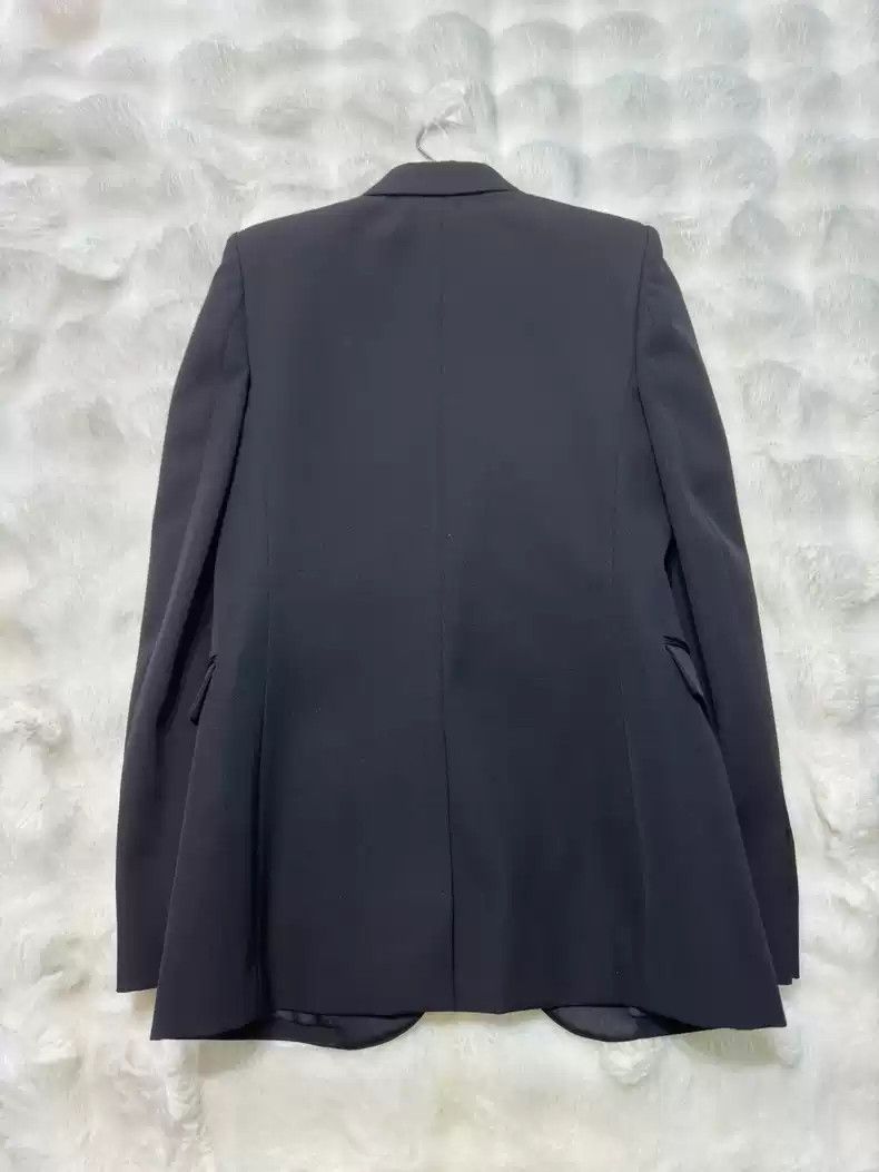 Saint Laurent Paris Saint Laurent brand new ladies smoking suit Size US S / EU 44-46 / 1 - 6 Thumbnail