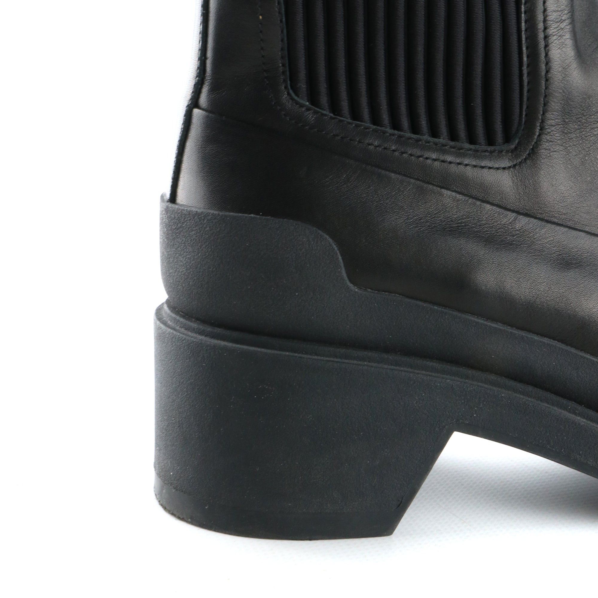 Hermes HERMÈS - Black calfskin ankle boots (T37.5) Size US 6.5 / IT 36.5 - 6 Thumbnail