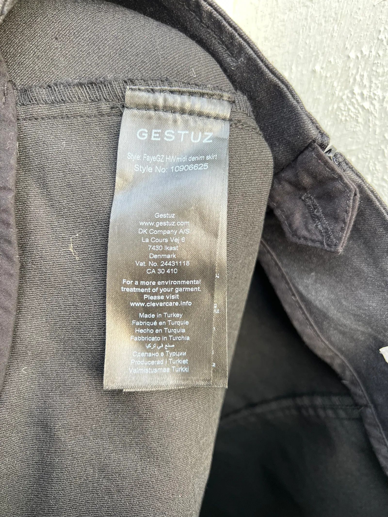 Gestuz Gestuz FayeGZ Skirt Size 27" / US 4 / IT 40 - 3 Thumbnail