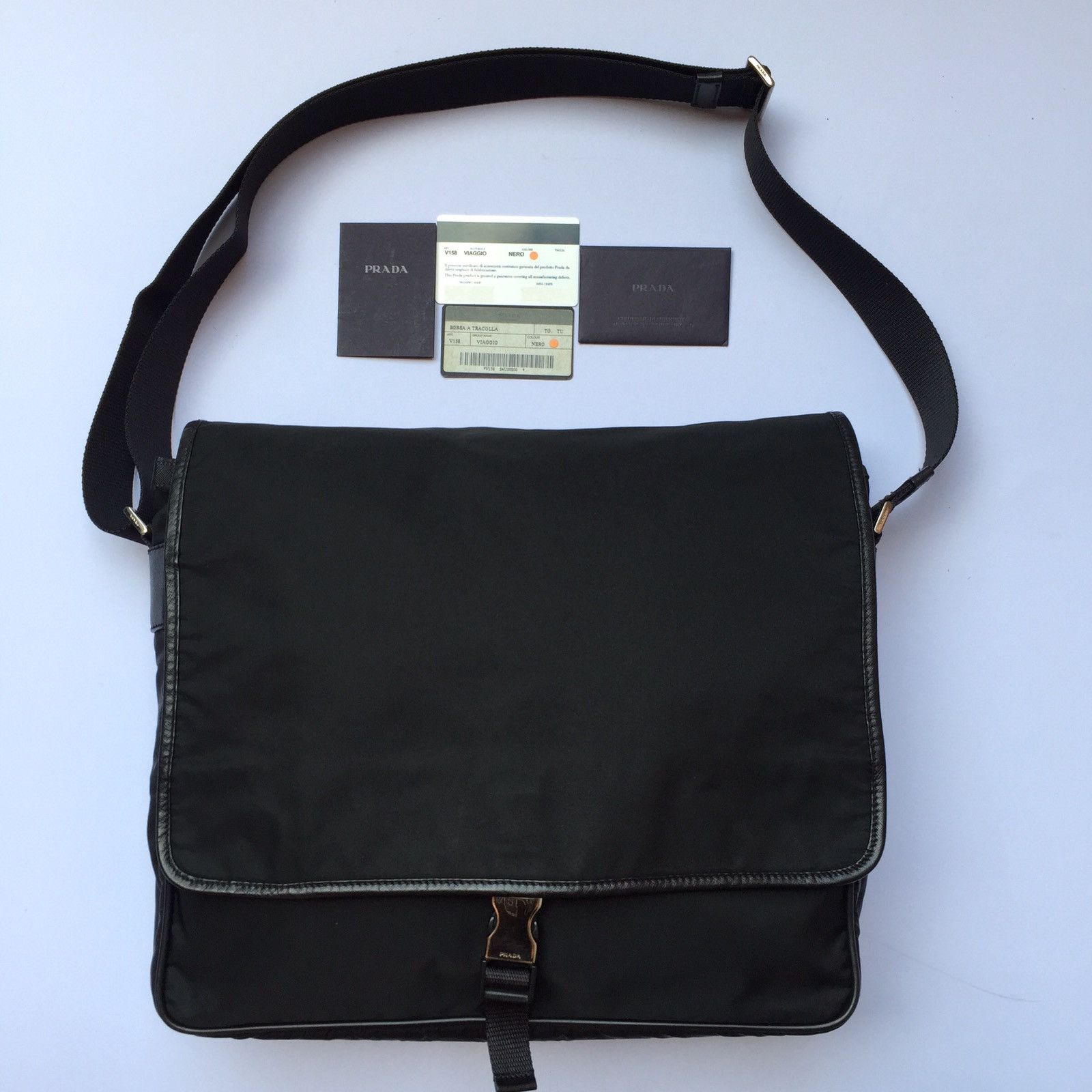 Prada Prada V158 Messenger Bag | Grailed