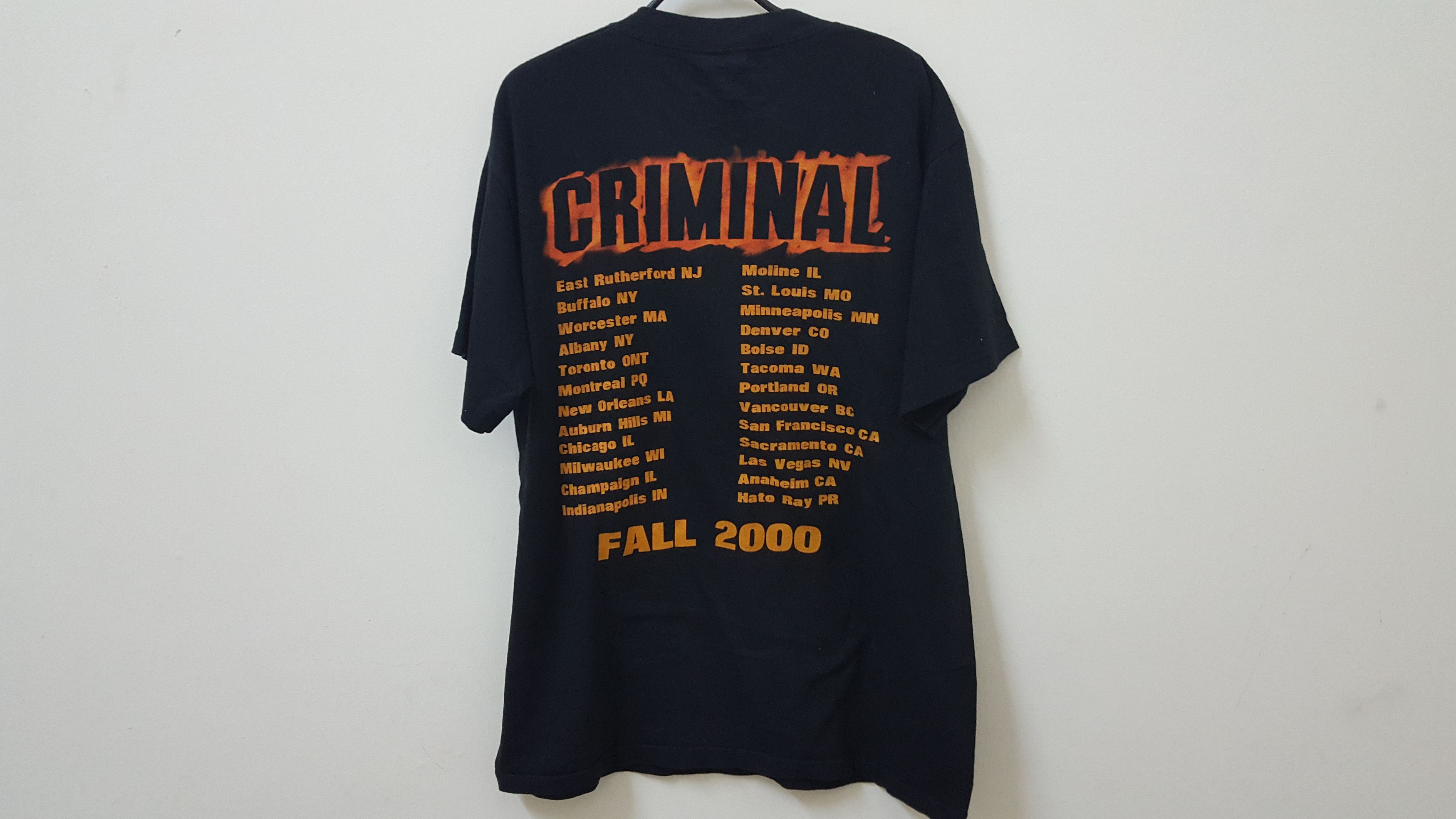 Eminem × Vintage VINTAGE EMINEM CRIMINAL FALL 2000 TOUR T