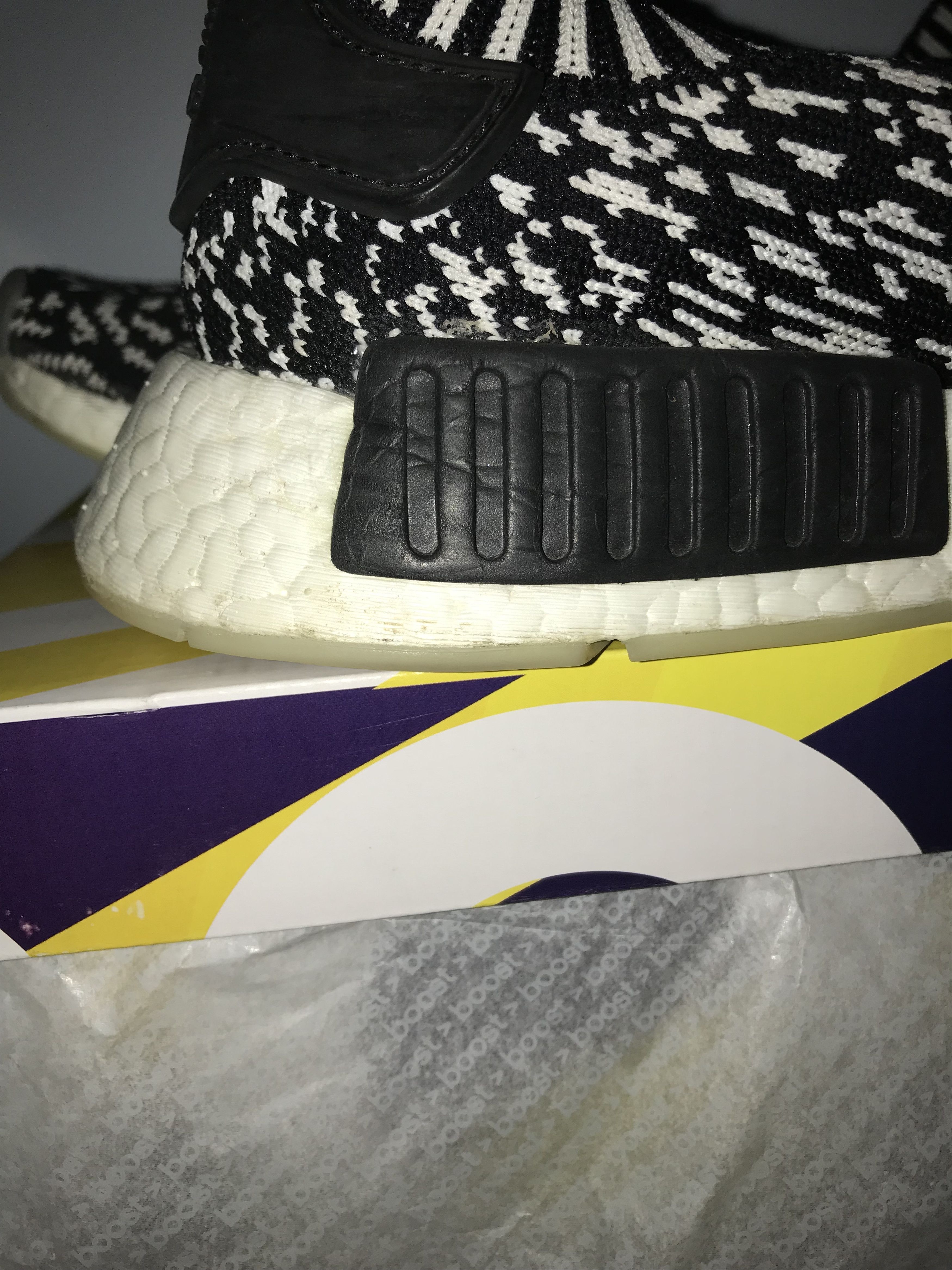 Nmd r1 sashiko black store