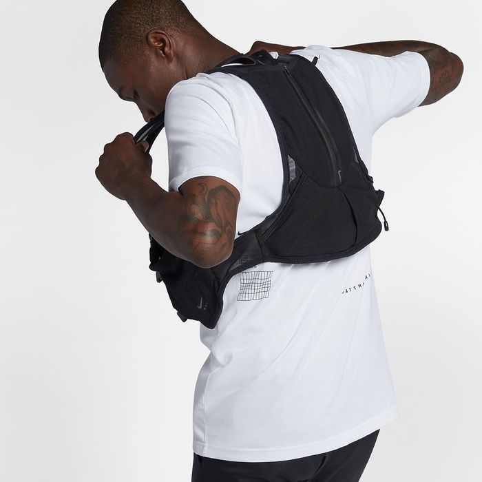 Nike mmw kiger on sale vest