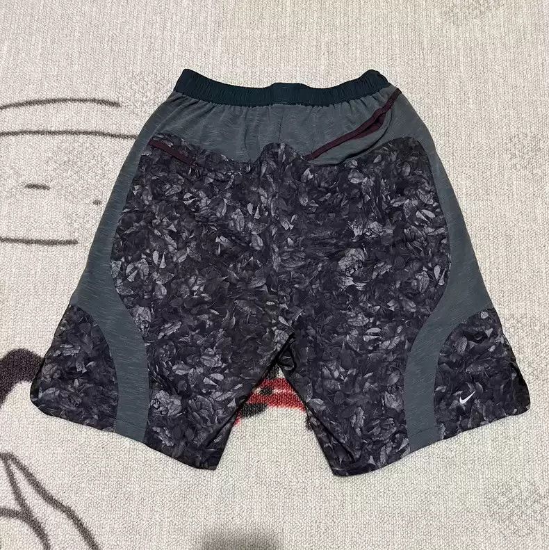 Undercover NIKE GYAKUSOU UNDERCOVER Grey maple leaf shorts Size US 30 / EU 46 - 7 Thumbnail