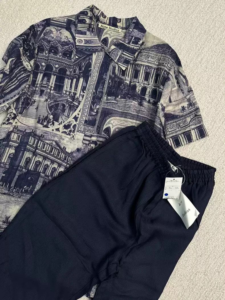 Acne Studios Acne Studios Painting architectural style shirts Size US S / EU 44-46 / 1 - 5 Thumbnail