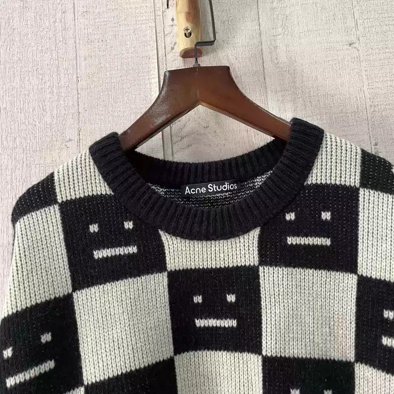 Acne Studios Acne Studios Checkerboard robot knitted sweater Size US L / EU 52-54 / 3 - 2 Thumbnail