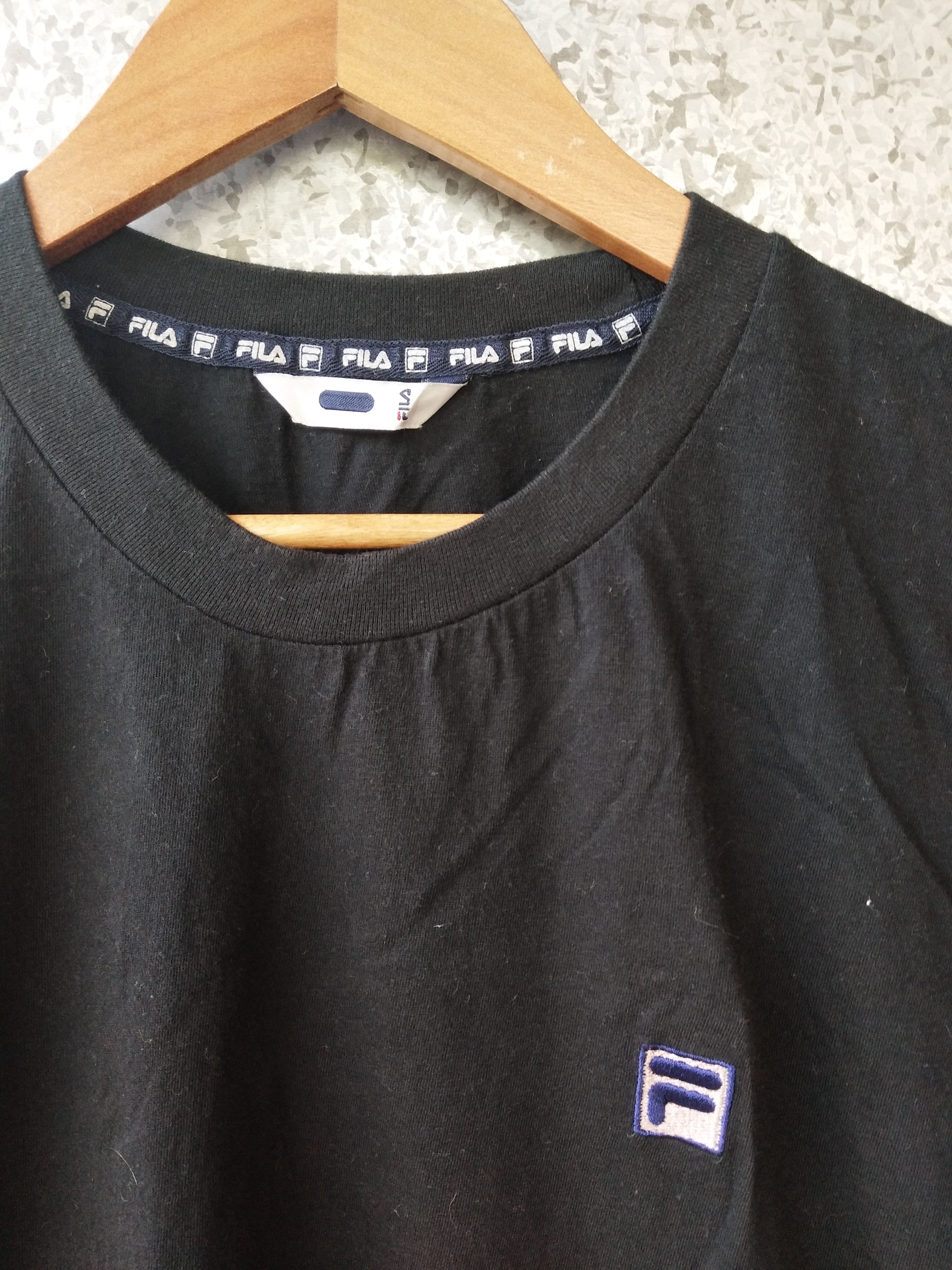 Fila 🔥 Fila tank tops / Fila sleeveless small logo Size US M / EU 48-50 / 2 - 4 Thumbnail