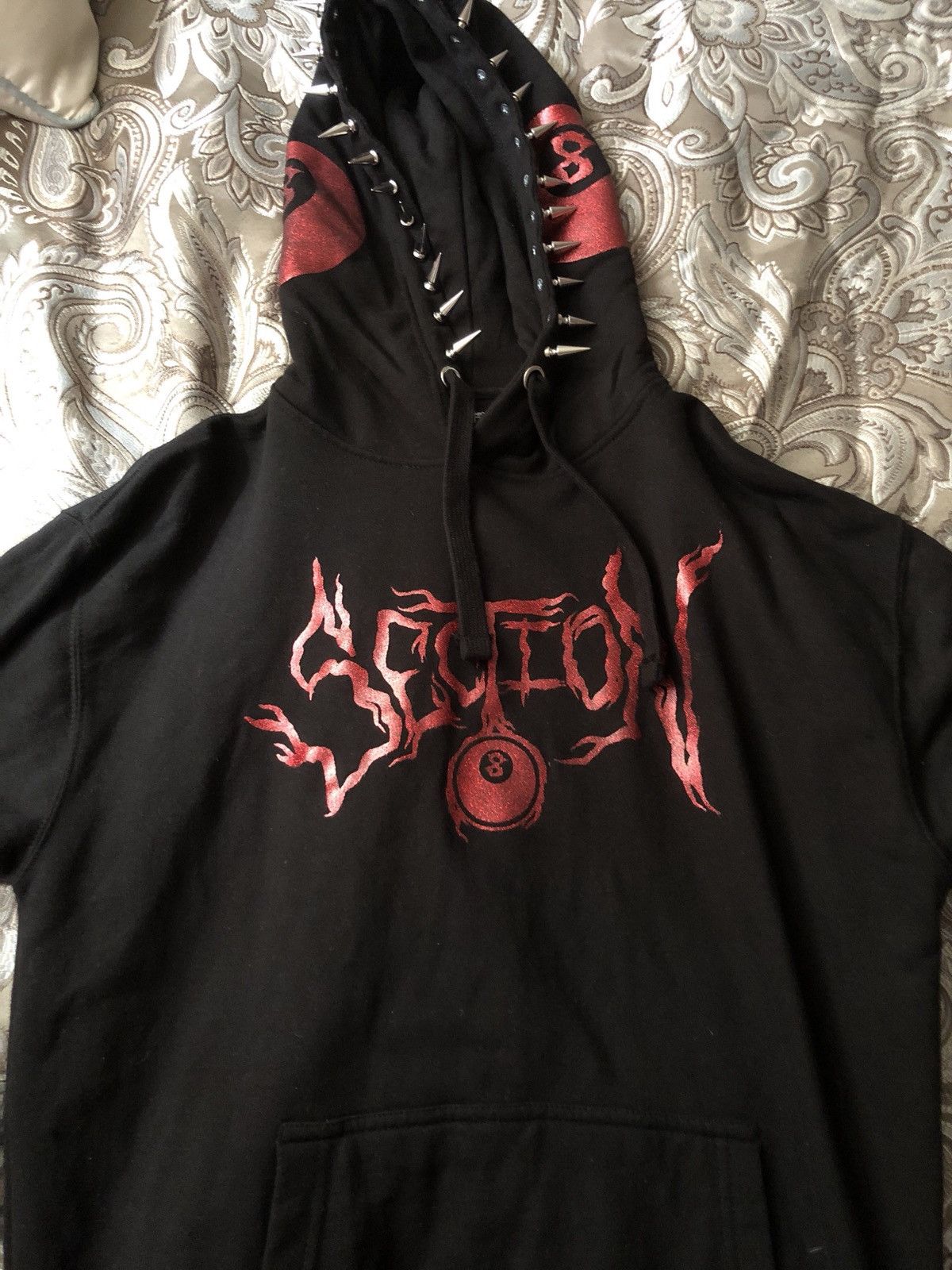 Trippie redd hotsell spiked hoodie