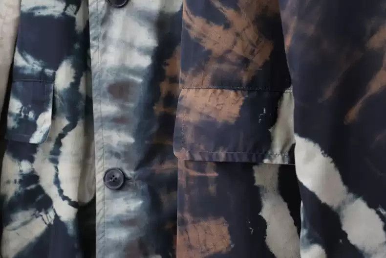 Dries Van Noten Dries van noten 19aw tie-dye printed double-sided trench coat Size US L / EU 52-54 / 3 - 7 Thumbnail