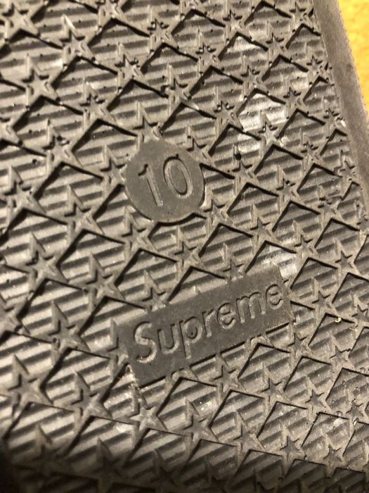 Supreme louis store vuitton slides black