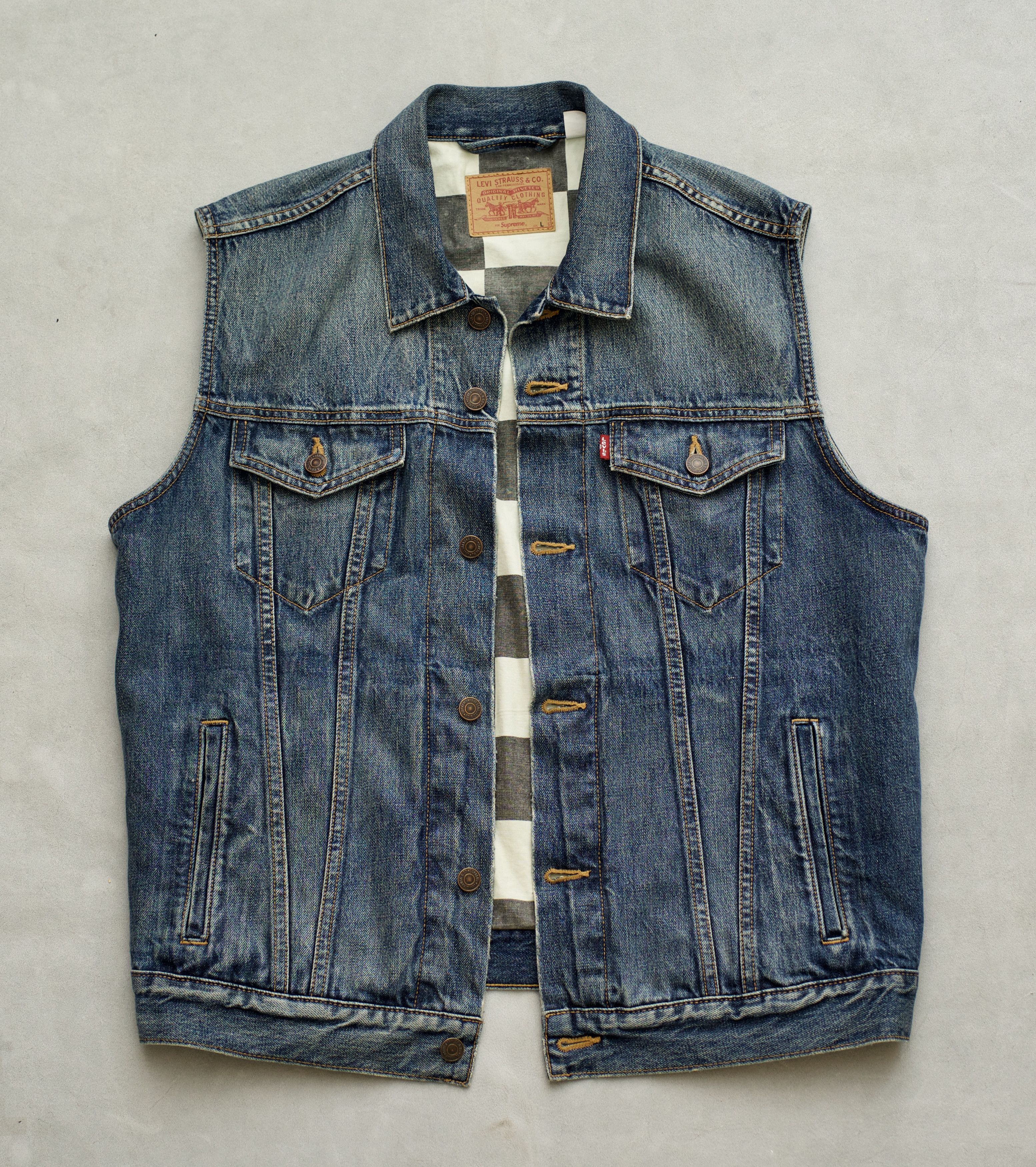 Men's Supreme Vests | Grailed