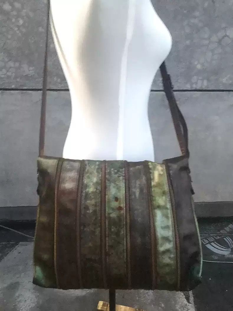 Jean Paul Gaultier Jean Paul Gaultier Deconstruction of Crossbody Bag by Jade Worm Zipper Combination Size ONE SIZE - 5 Thumbnail