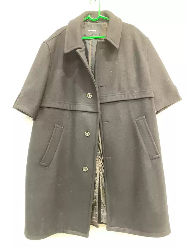 Raf Simons Raf Simons FW16Black Oversized shortsleeved Wool Car Coat Size US M / EU 48-50 / 2 - 4 Thumbnail