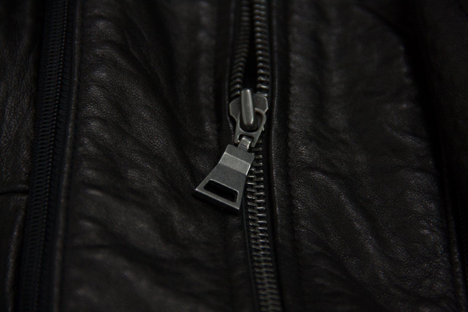 Andrew Marc Butter Soft Lamb Leather Jacket SIZE EU 54/ US 44 Size US L / EU 52-54 / 3 - 4 Thumbnail