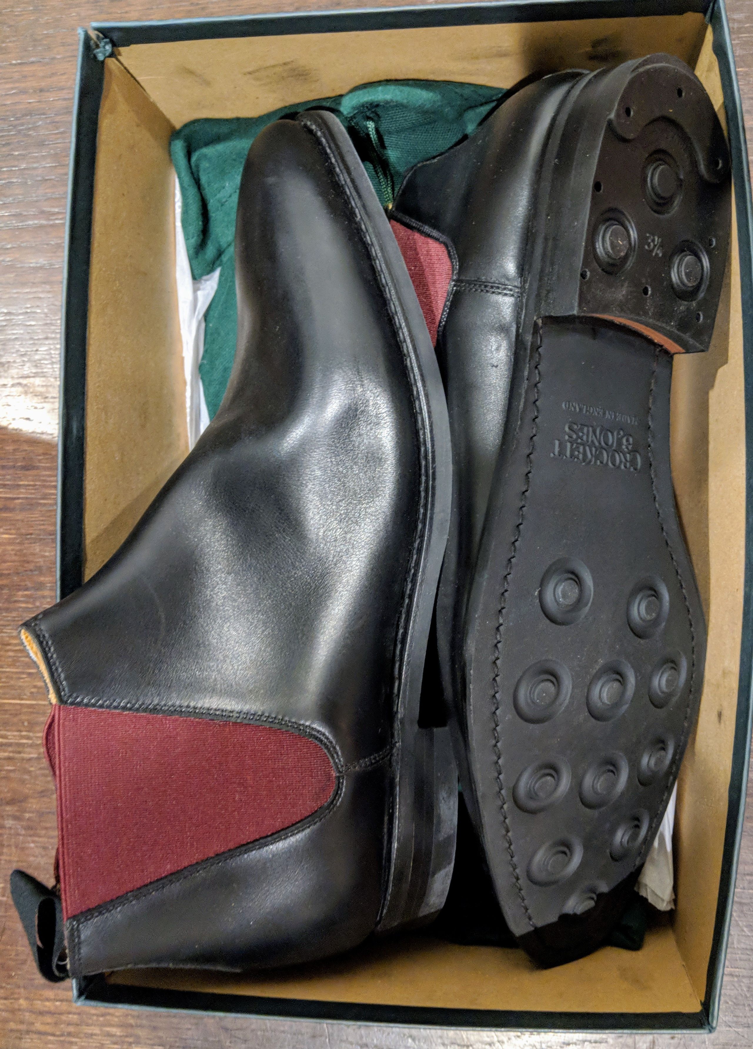 Crockett & Jones Cranford 3 Chelsea Boot in Black Size US 10.5 / EU 43-44 - 3 Thumbnail