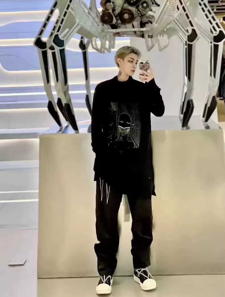 Rick Owens Rick Owens Drkshdw Men's Black Graffiti Sweater Size US L / EU 52-54 / 3 - 6 Thumbnail
