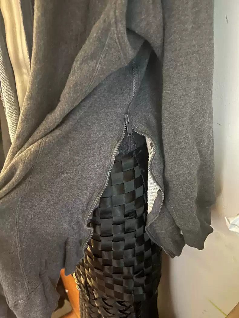 UNDERCOVER dissolution 04ss Show long gray variant hoodie