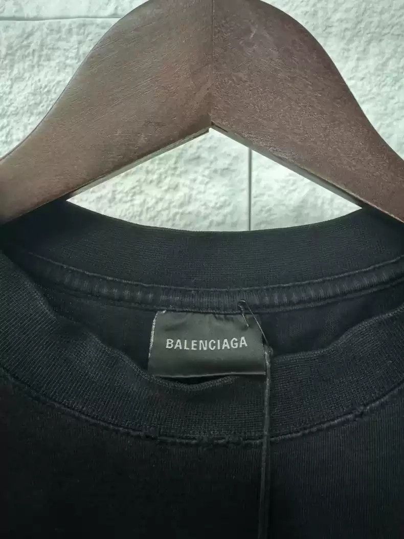 Balenciaga Balenciaga Black Be Different Short Sleeves Size US L / EU 52-54 / 3 - 3 Thumbnail