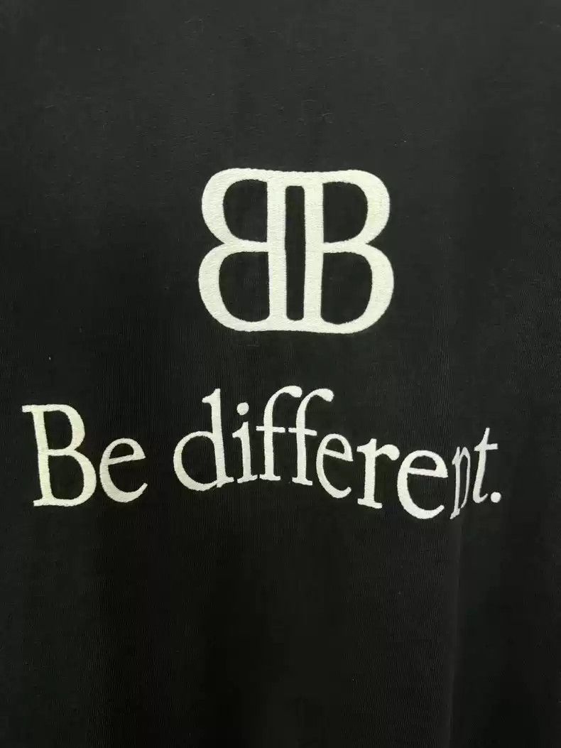 Balenciaga Balenciaga Black Be Different Short Sleeves Size US L / EU 52-54 / 3 - 4 Thumbnail