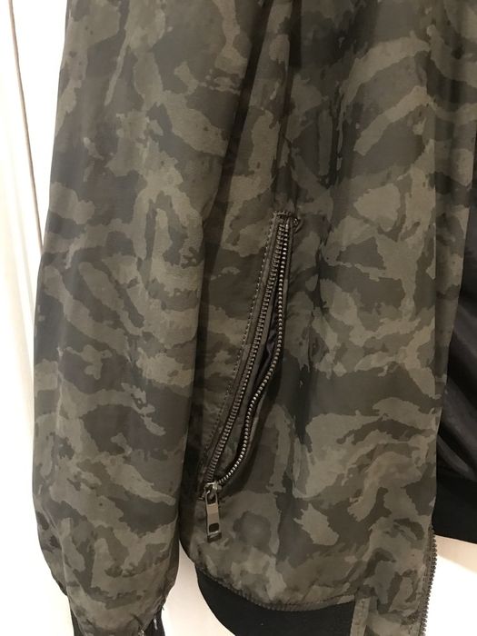 Zara camo clearance bomber jacket