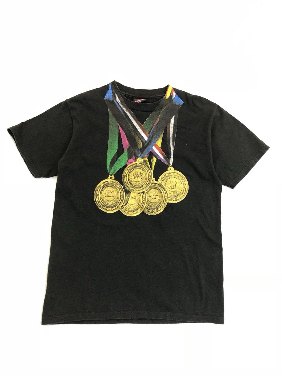 Undefeated Medal Tee Size US S / EU 44-46 / 1 - 1 Thumbnail