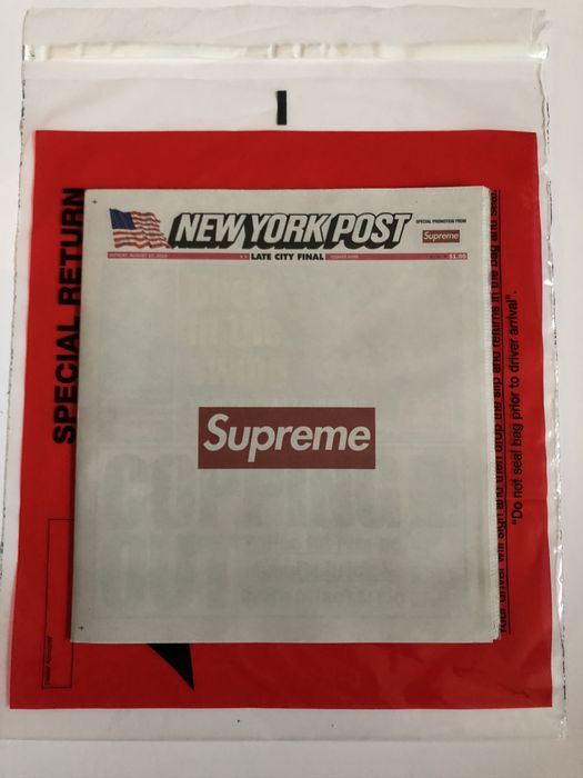 Supreme (30) copies of the Supreme x New York Post Newspapers Lot IN HAND READY TO SHIP NY Post FW19 Size ONE SIZE - 4 Preview