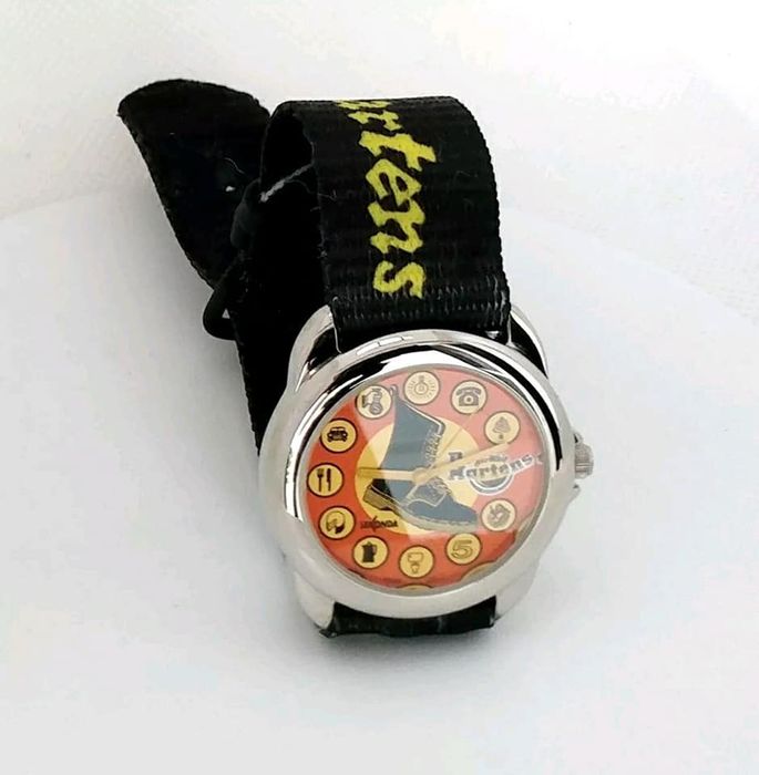 Dr martens sekonda on sale watch