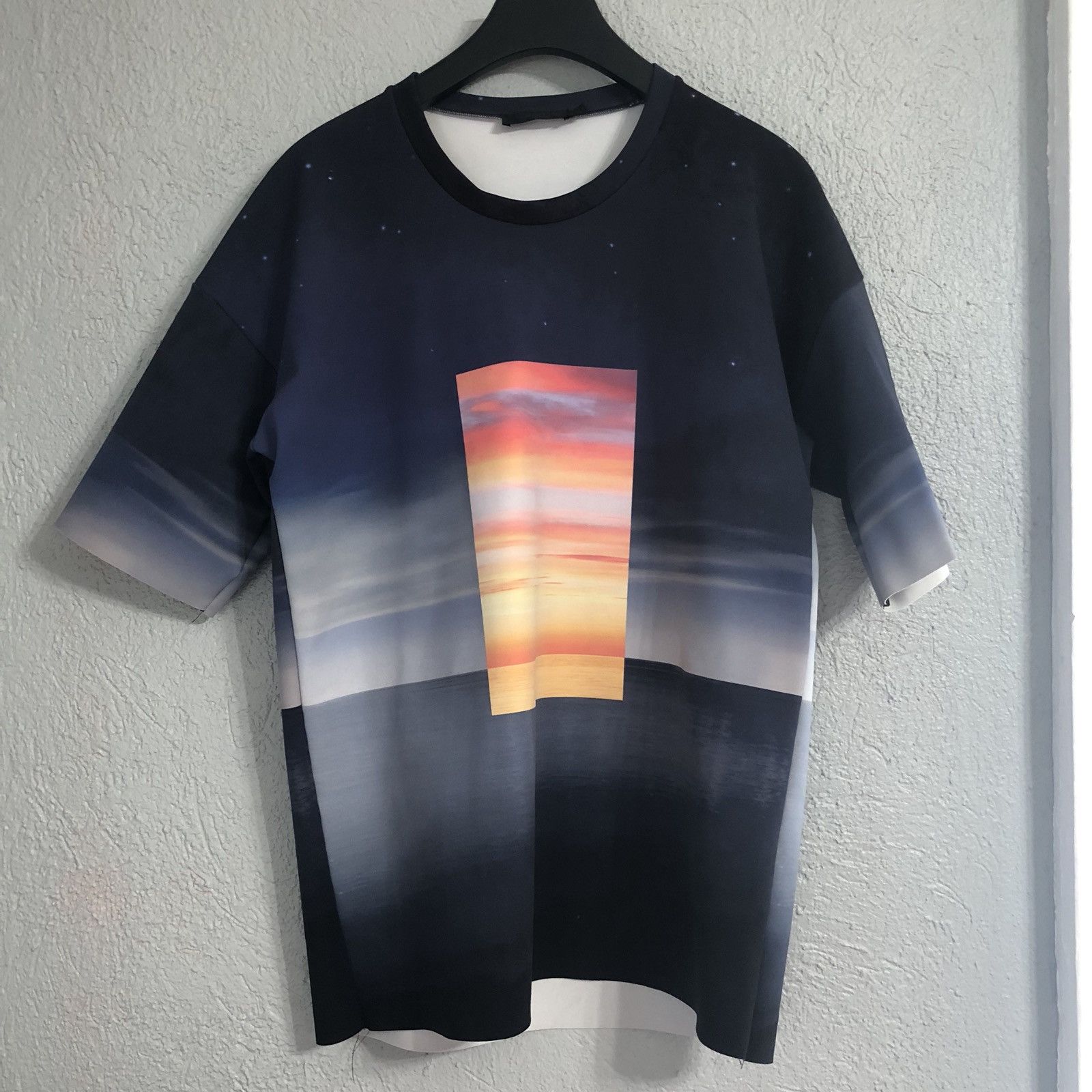 Calvin Klein Night Sky Graphic Print Boxey Neoprene Tee Size US M / EU 48-50 / 2 - 1 Thumbnail