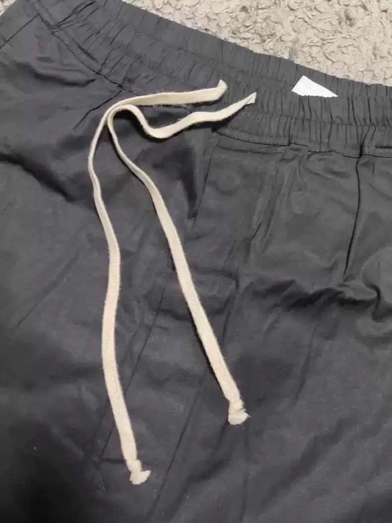 Rick Owens Rick Owens Main line crotch hanging crotch shorts Size US 32 / EU 48 - 2 Thumbnail