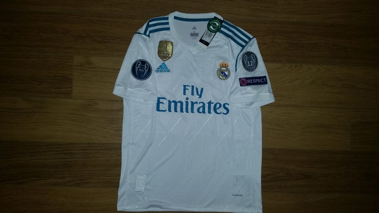 Soccer Jersey Ronaldo Soccer Jersey Real Madrid 2017 - 2018 UCL patchs ...