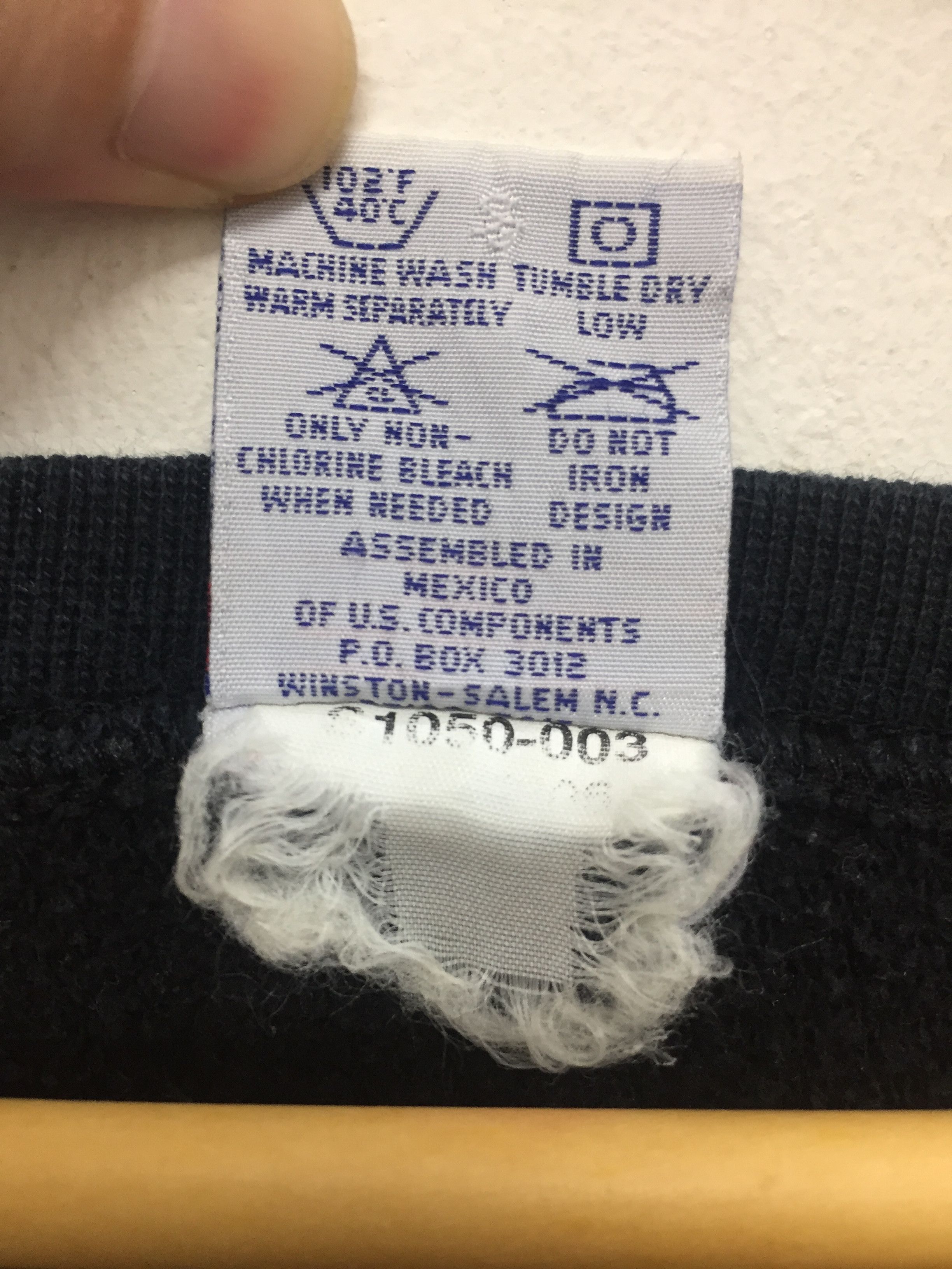 Champion × Supreme 1997 SUPREME Crewneck Size US L / EU 52-54 / 3 - 11 Thumbnail