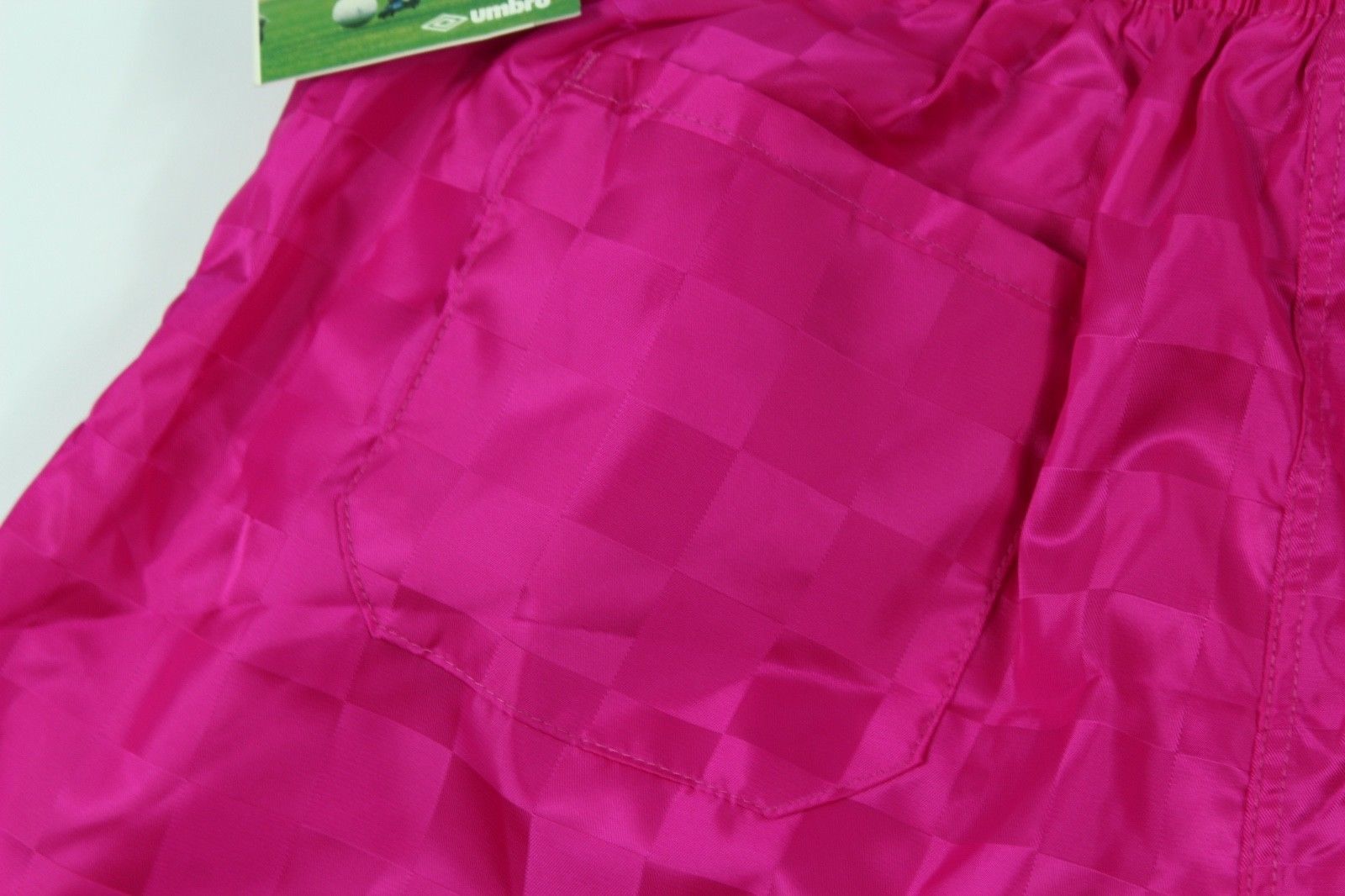 Umbro × Vintage Vintage 90s New UMBRO Mens Large Checkered SoccerShorts Pink Size US 32 / EU 48 - 6 Thumbnail