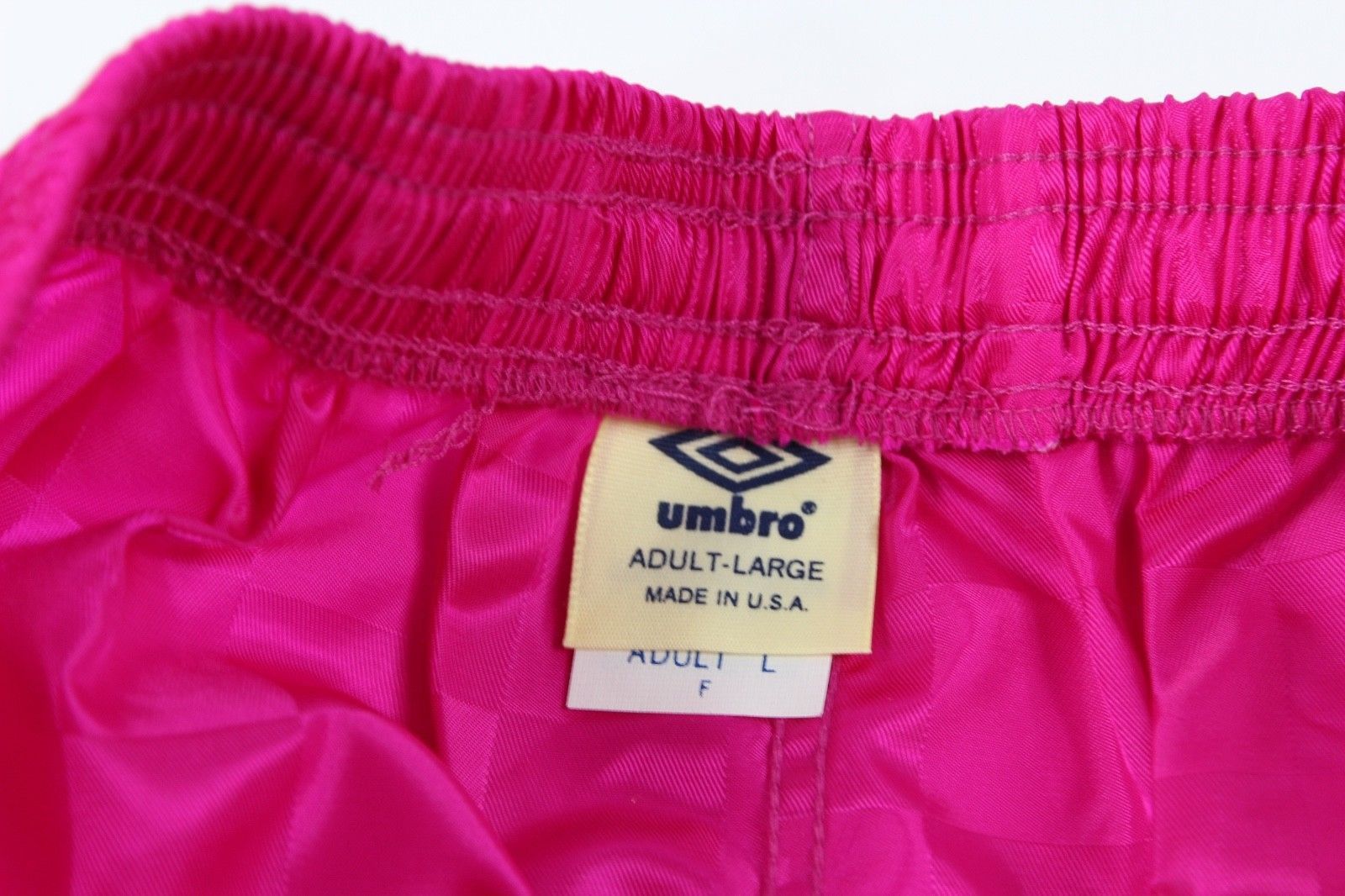 Umbro × Vintage Vintage 90s New UMBRO Mens Large Checkered SoccerShorts Pink Size US 32 / EU 48 - 3 Thumbnail