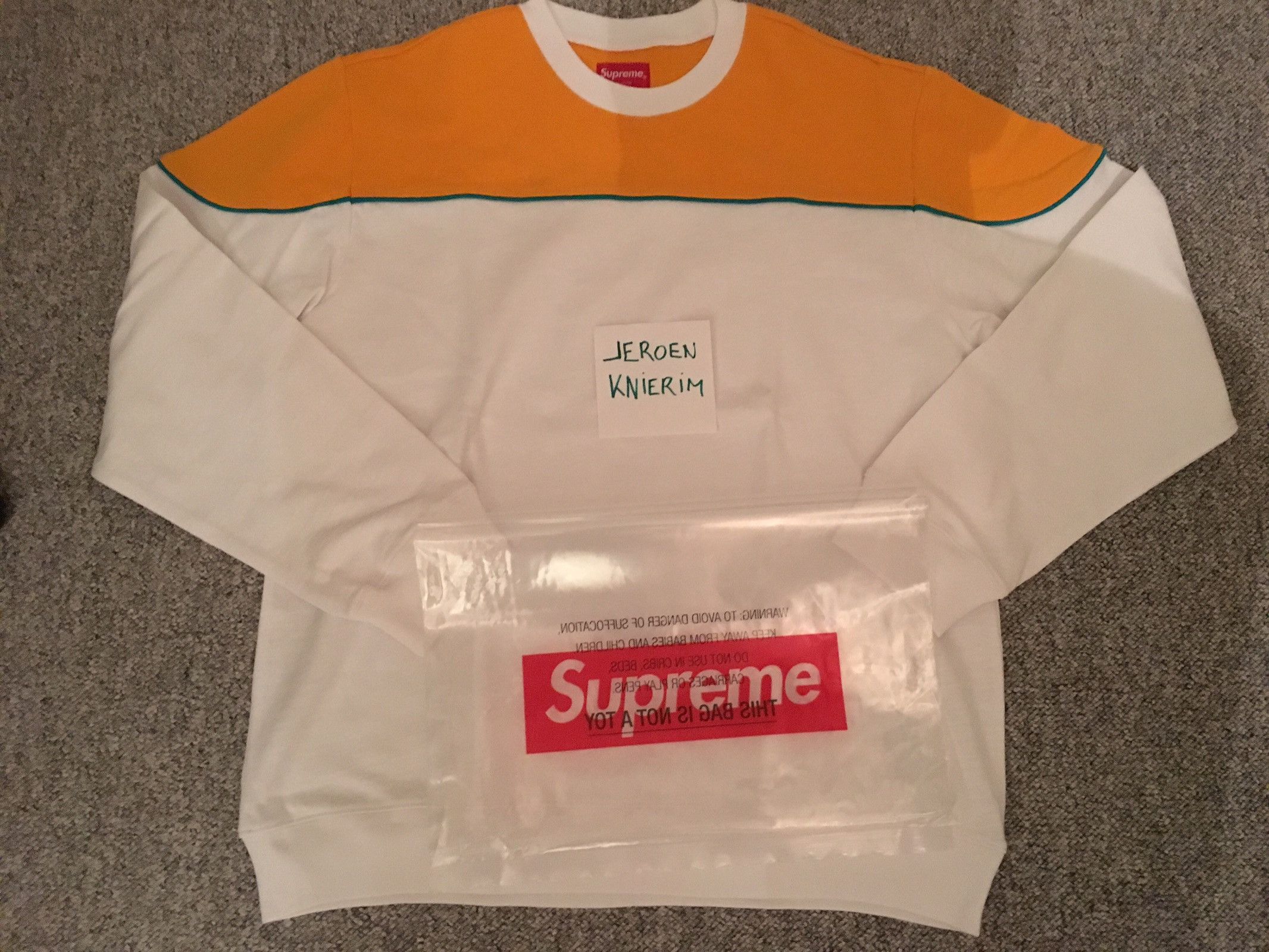 Supreme Yoke Piping L/S Top White Medium