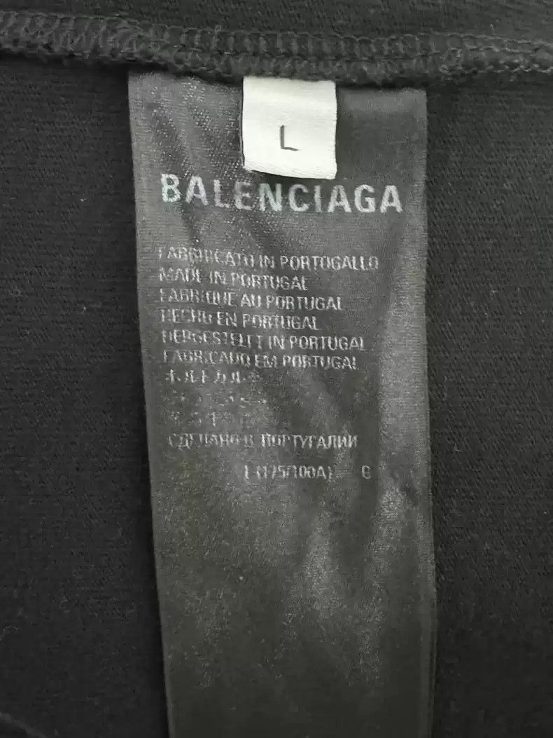 Balenciaga Balenciaga New World Food Programme Co branded Short Sleeves Size US L / EU 52-54 / 3 - 4 Thumbnail