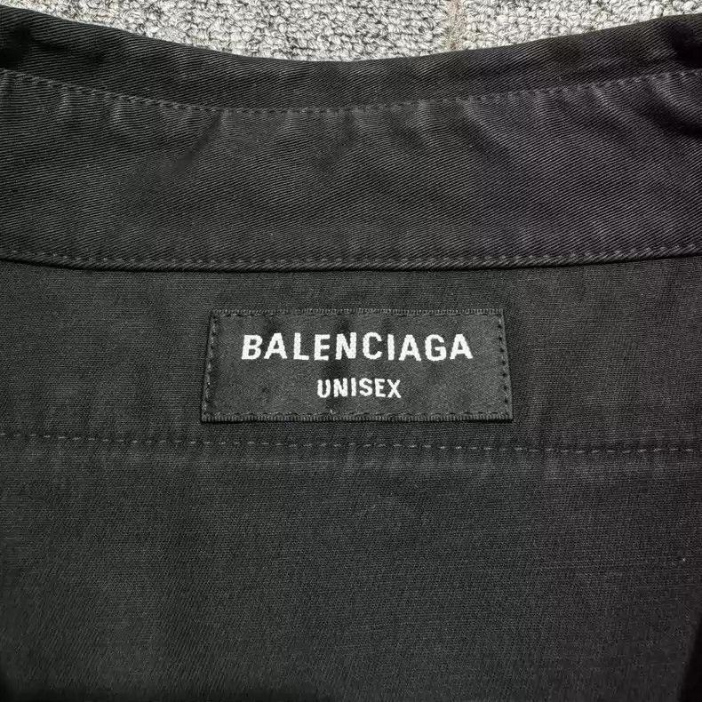 Balenciaga Balenciaga Art Print Letter Shirt short sleeved Size US L / EU 52-54 / 3 - 2 Thumbnail