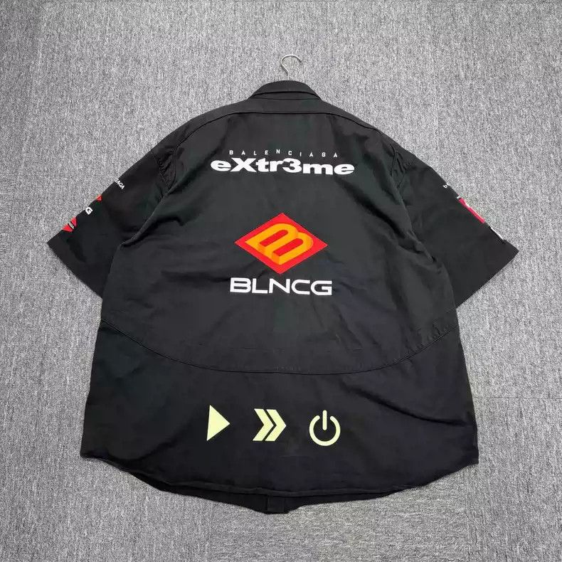 Balenciaga Balenciaga Art Print Letter Shirt short sleeved Size US L / EU 52-54 / 3 - 4 Thumbnail
