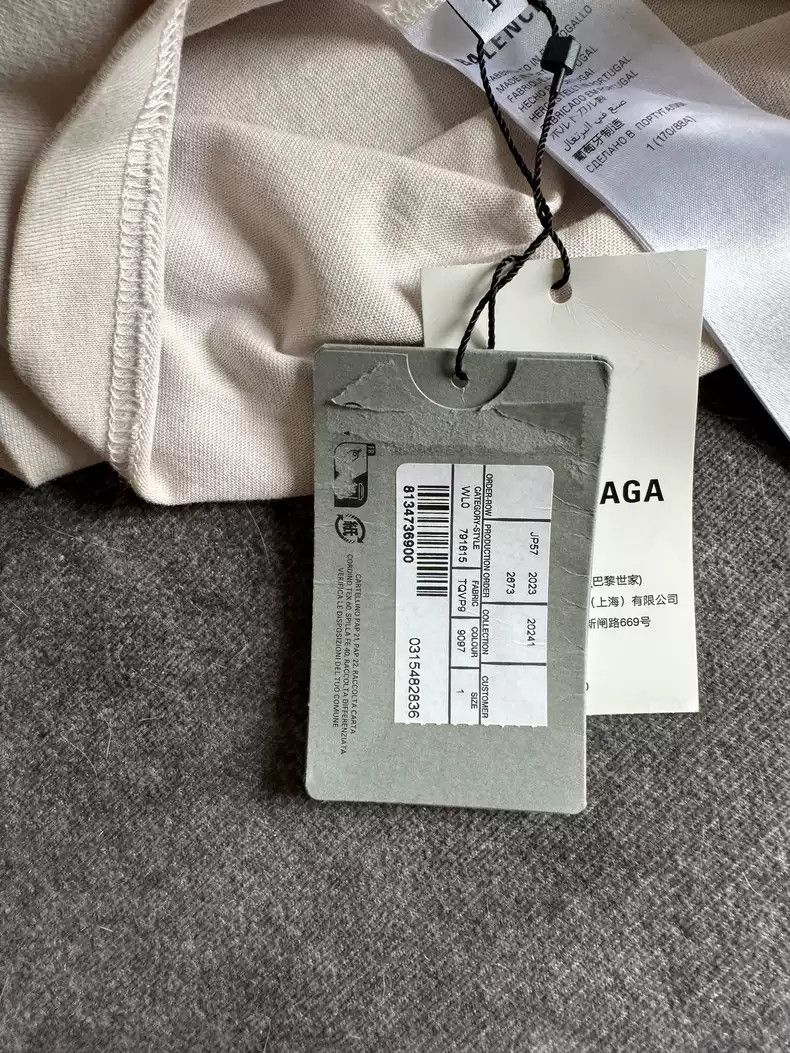 Balenciaga Balenciaga Summer Back Free Styling Tips Short Sleeves Size US S / EU 44-46 / 1 - 5 Thumbnail