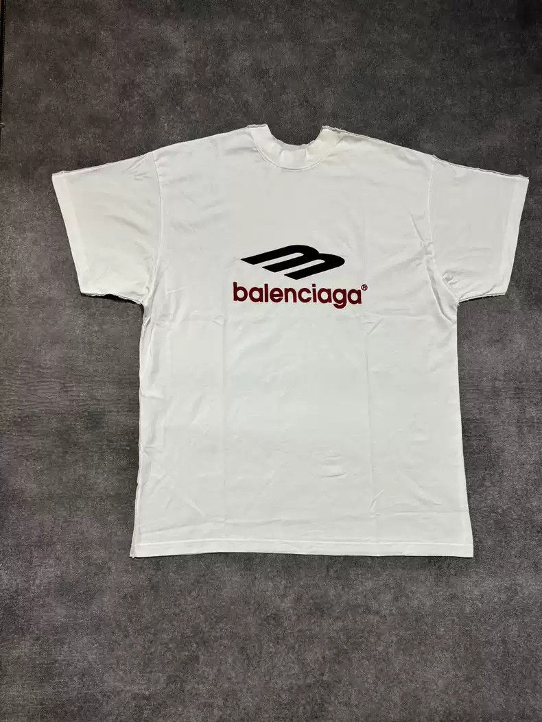 Balenciaga Balenciaga Summer Back Free Styling Tips Short Sleeves Size US S / EU 44-46 / 1 - 2 Thumbnail