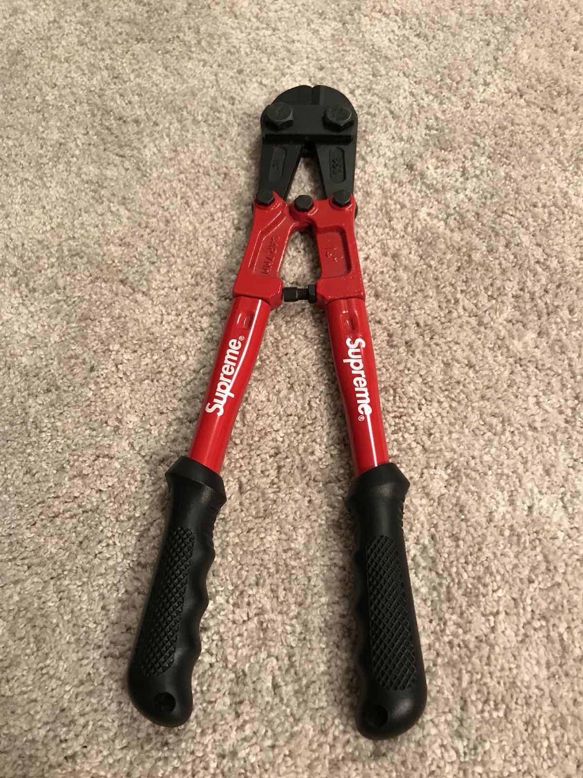Supreme Supreme Bolt Cutter | Grailed