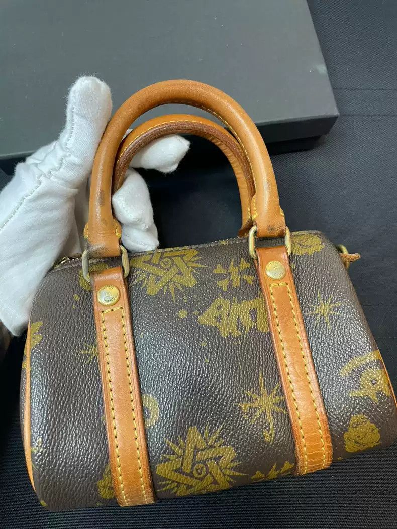 Undercover UNDERCOVER "Haze" monogram pokes fun at the LV mini bag Size ONE SIZE - 8 Thumbnail