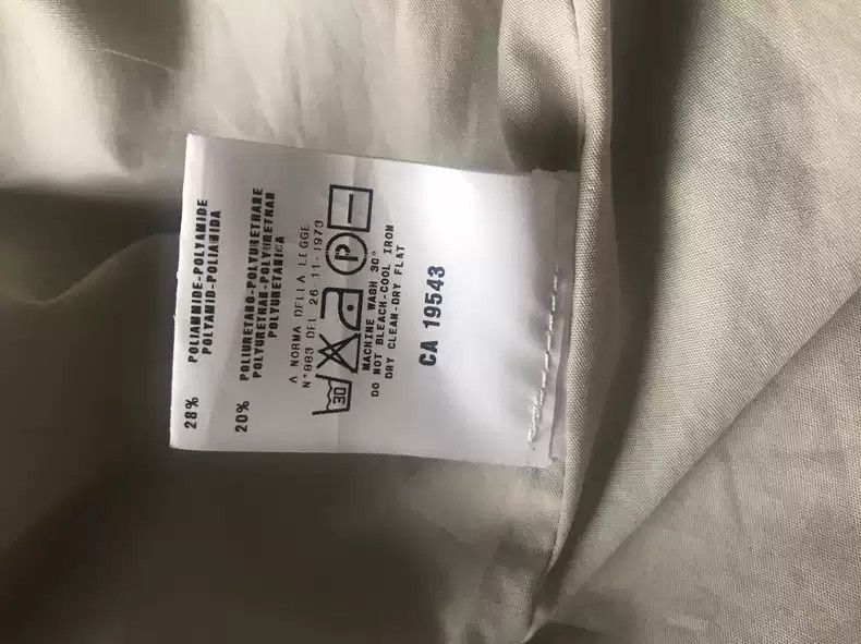 Helmut Lang Helmut Lang A beige jacket Size US M / EU 48-50 / 2 - 6 Thumbnail