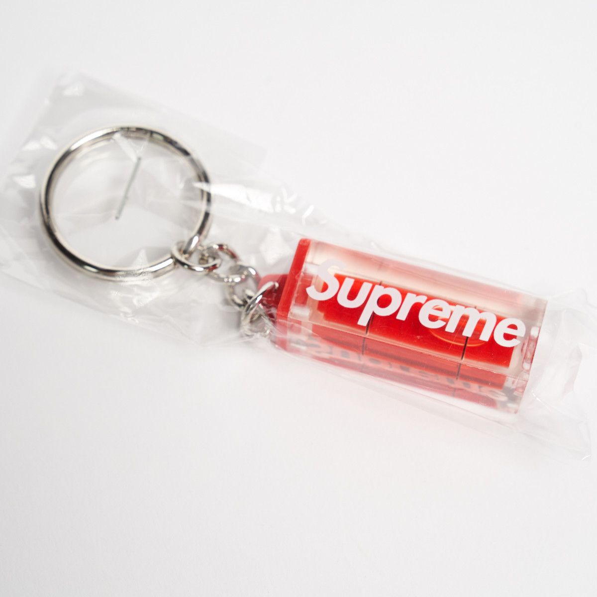 小物 Supreme Level Keychain Supreme Level Keychain Neon - FW18 - US