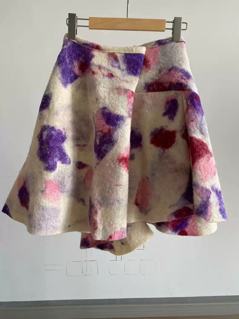 Comme des Garcons comme des garcon wool felt deformation skirt Size US 30 / EU 46 - 2 Thumbnail
