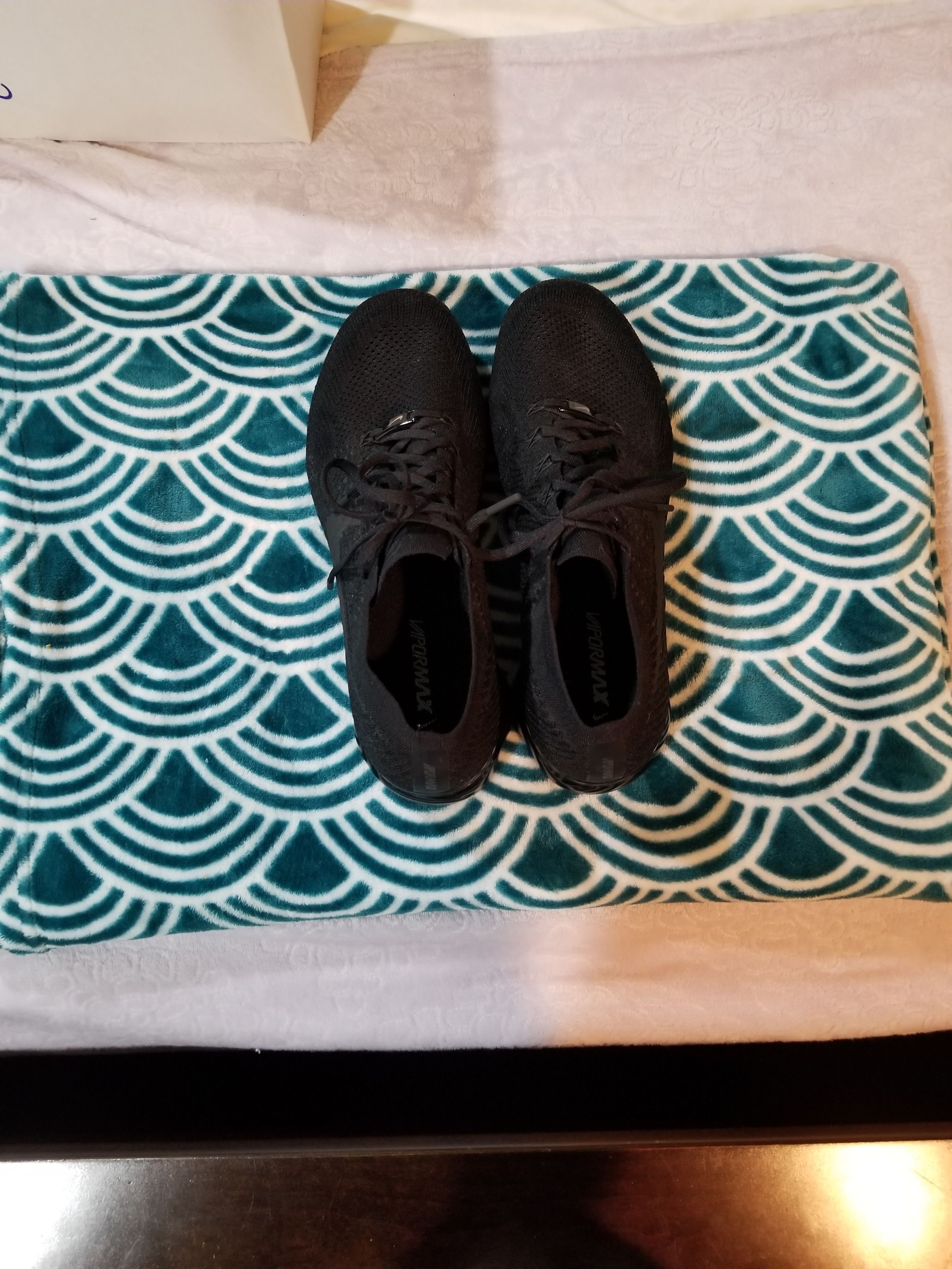 Nike Nike Vapormax Size US 13 / EU 46 - 4 Thumbnail