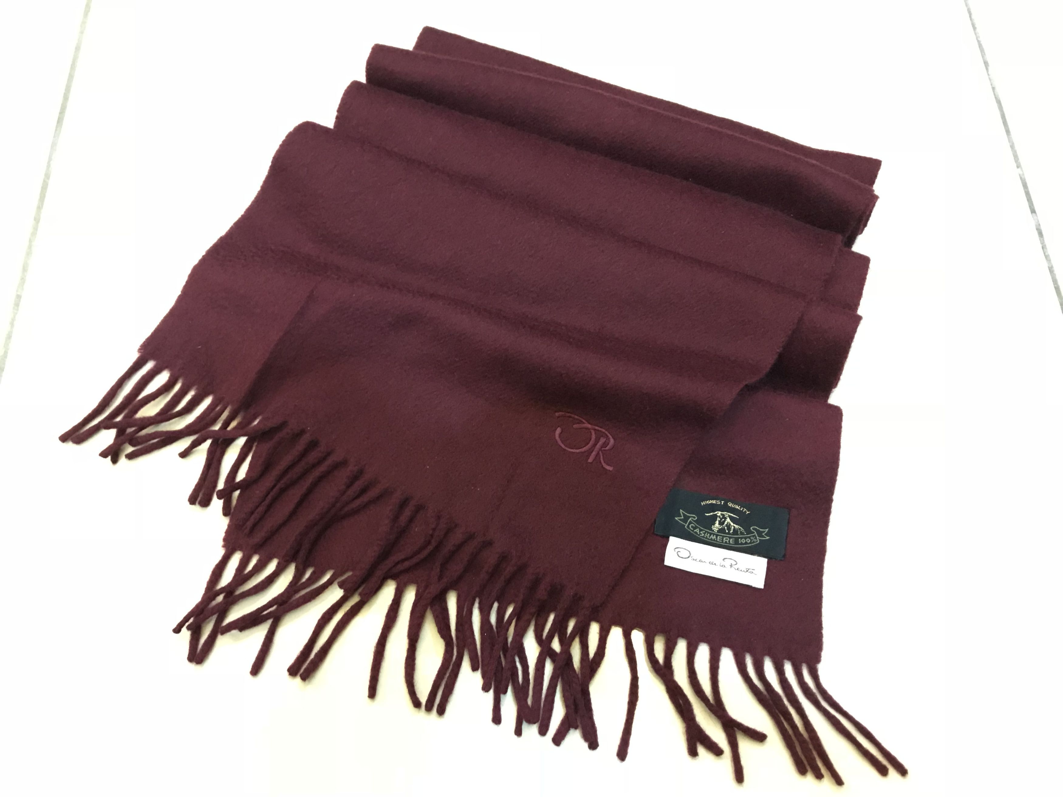 Oscar De La Renta OSCAR DE LA RENTA MAROON CASHMERE LARGE SCARF WRAP ITALY Size ONE SIZE - 1 Thumbnail