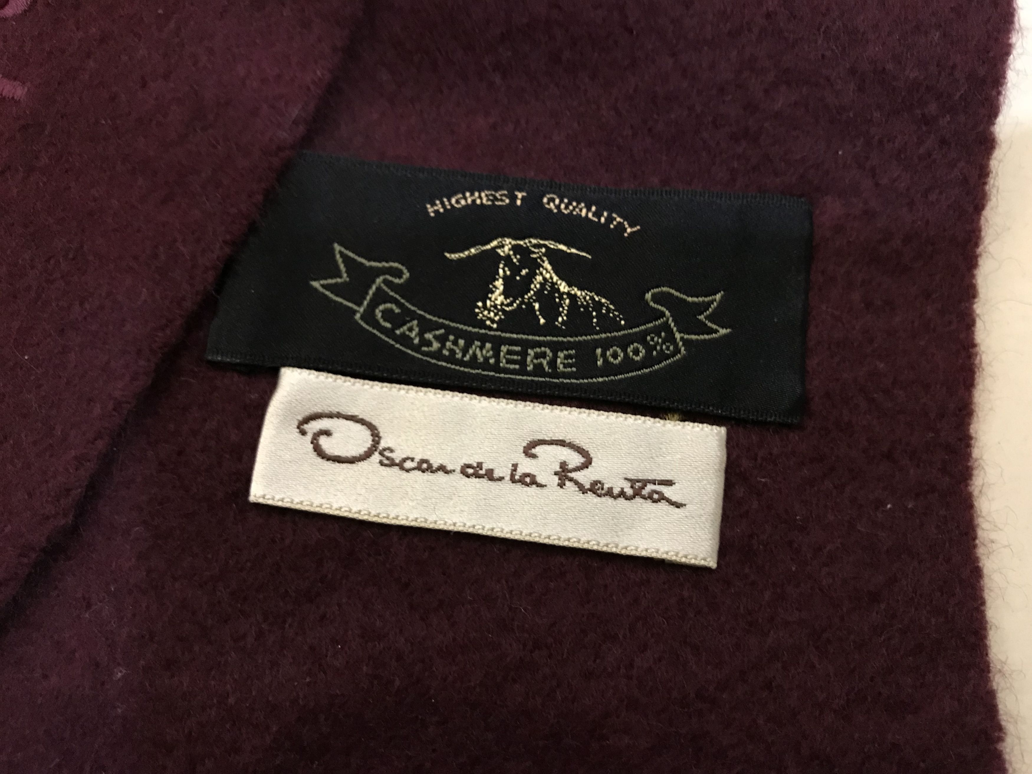 Oscar De La Renta OSCAR DE LA RENTA MAROON CASHMERE LARGE SCARF WRAP ITALY Size ONE SIZE - 2 Thumbnail
