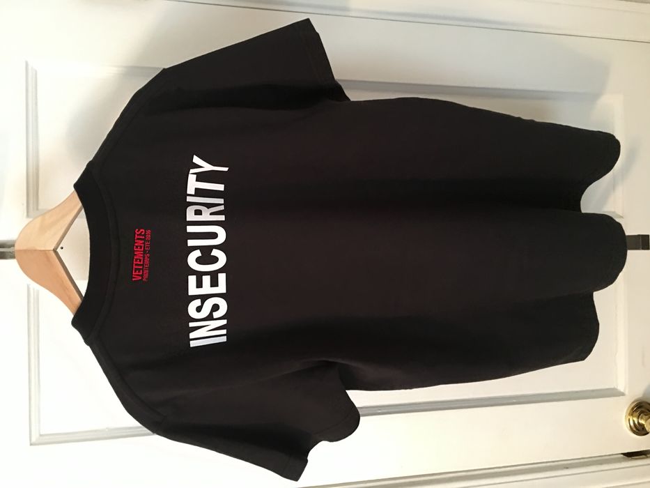Vetements Insecurity Tee Size US L / EU 52-54 / 3 - 2 Preview